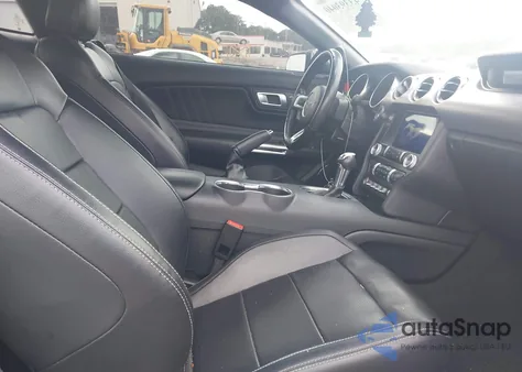 2022 Ford Mustang Ecoboost Premium Fastback from USA, damaged, VIN 1FA6P8TH3N5106190